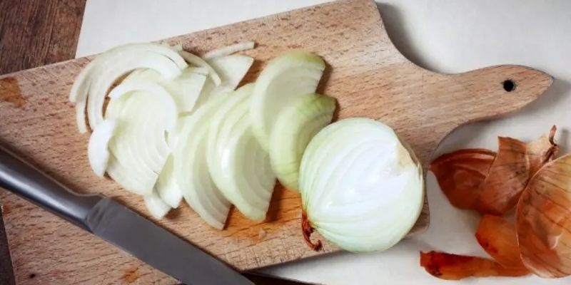 Biết rõ nguyên nhân để tìm cách khắc phục khi thái hành